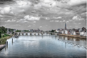 Saint Servatius Bridge