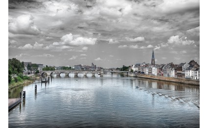 Saint Servatius Bridge