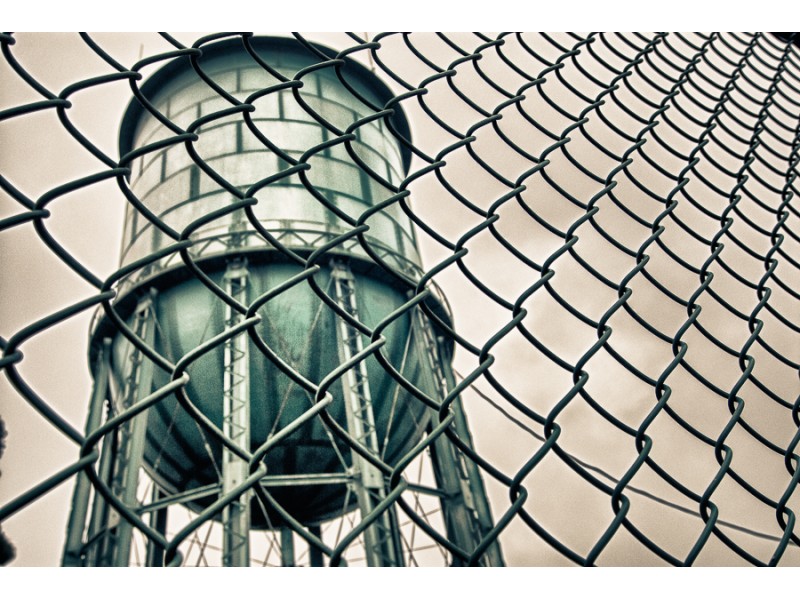 1105 watertower 51 hdr 800x600