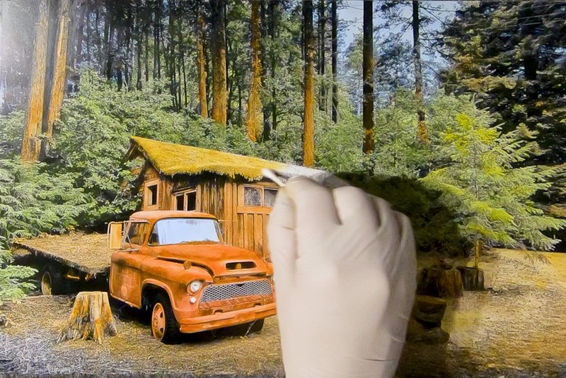 adding yellow ochre to roof