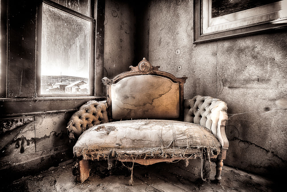 lounge chair in lottie and eli johl house